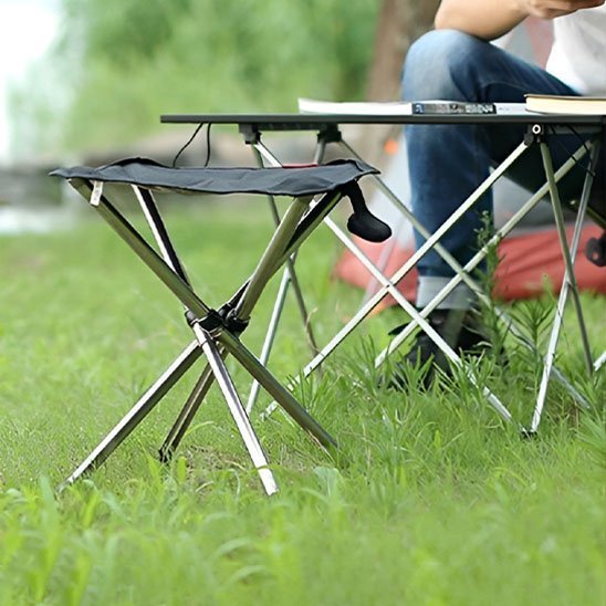 Tabouret pliable