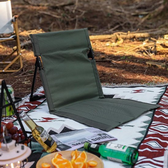 Chaise-de-camping-vert-en-camping
