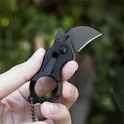 Couteau-de-survie-noir