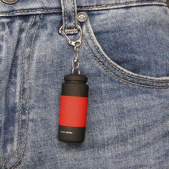 Lampe de poche rechargeable rouge