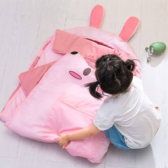 Sac-de-couchage-enfant-rose-plier